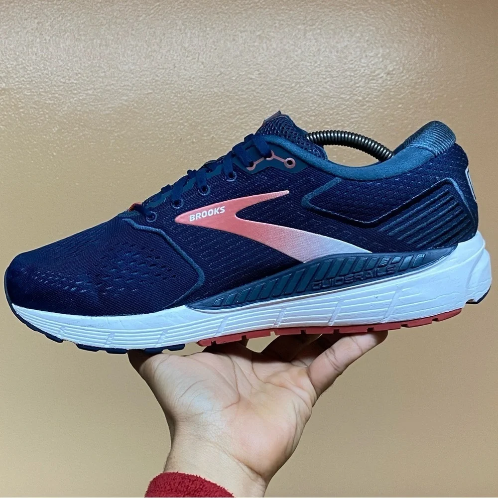 Brooks Beast ‘20 Men's Running Sneakers “Peacoat Midnight Red” Size 12 Wide (2E)